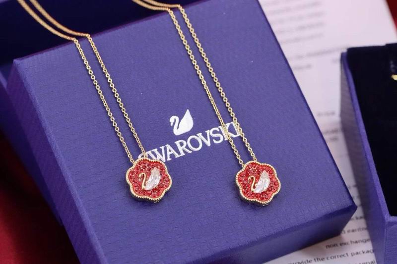 Swarovski Necklace 05yxh15